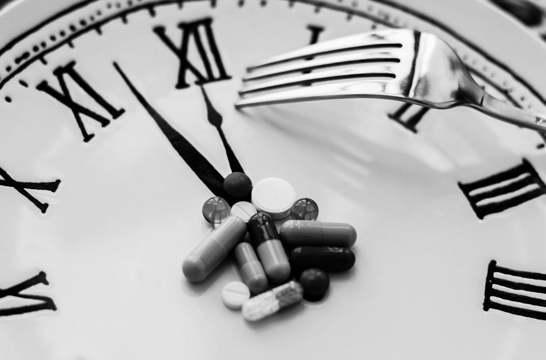 Vitamin B12 Deficiency in Women: Signs, Causes, and Fixes